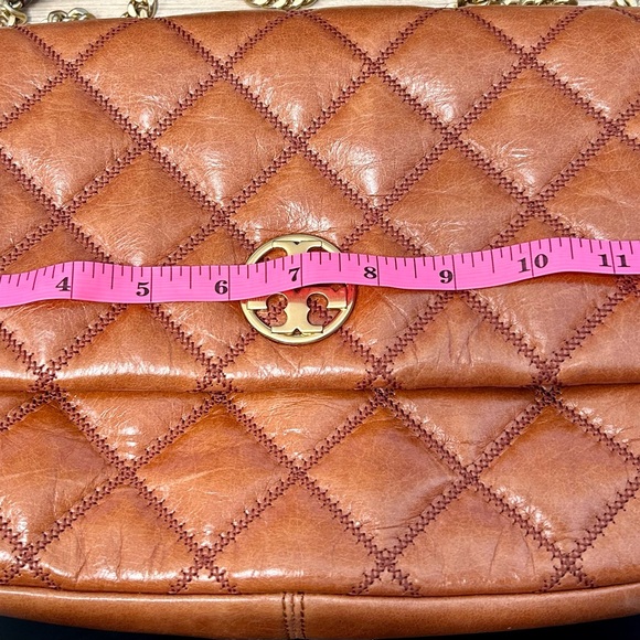 Tory Burch Willa Crossbody Bag - Picture 14 of 15
